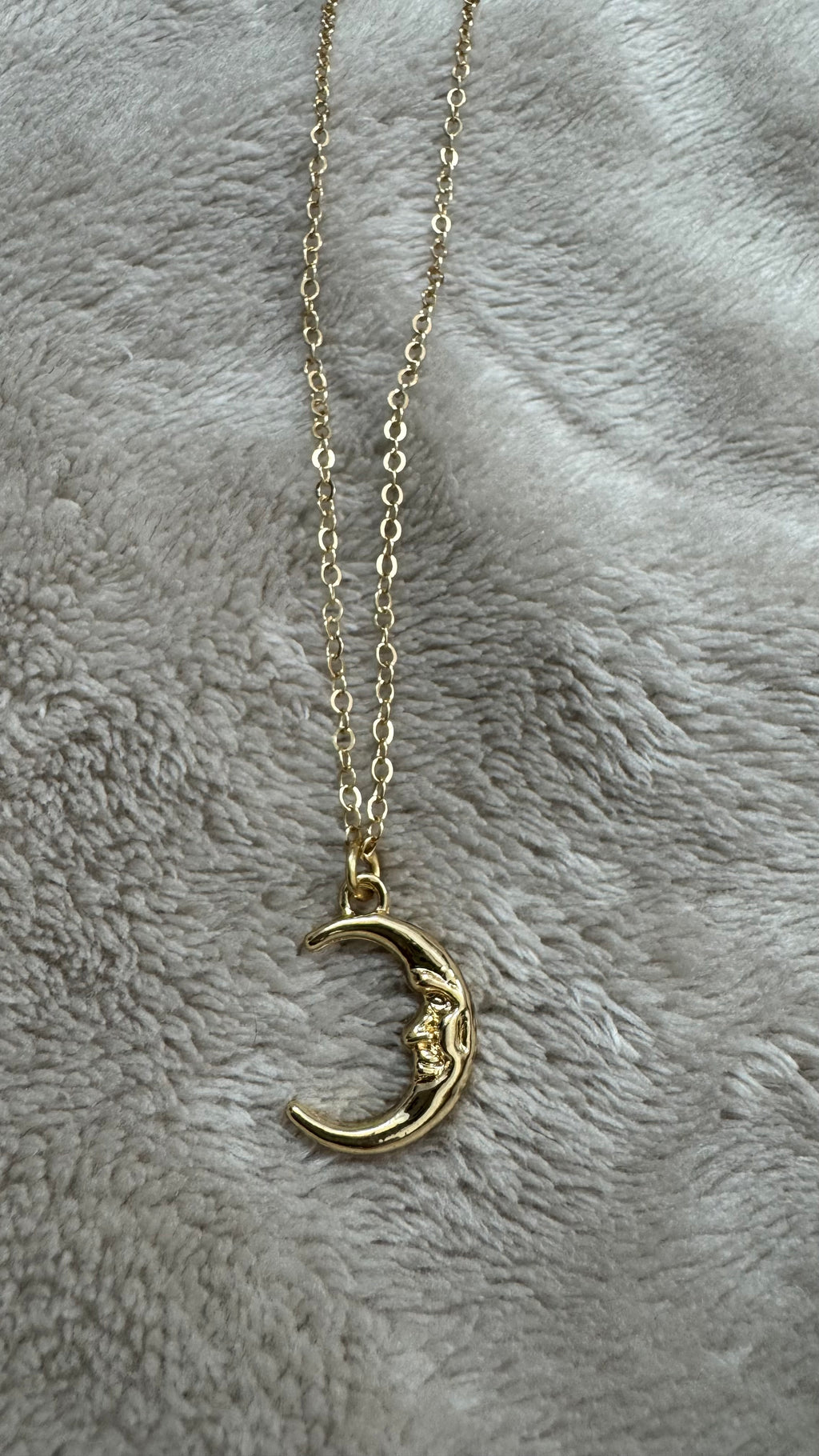 Lustre Link (Moon Chain)