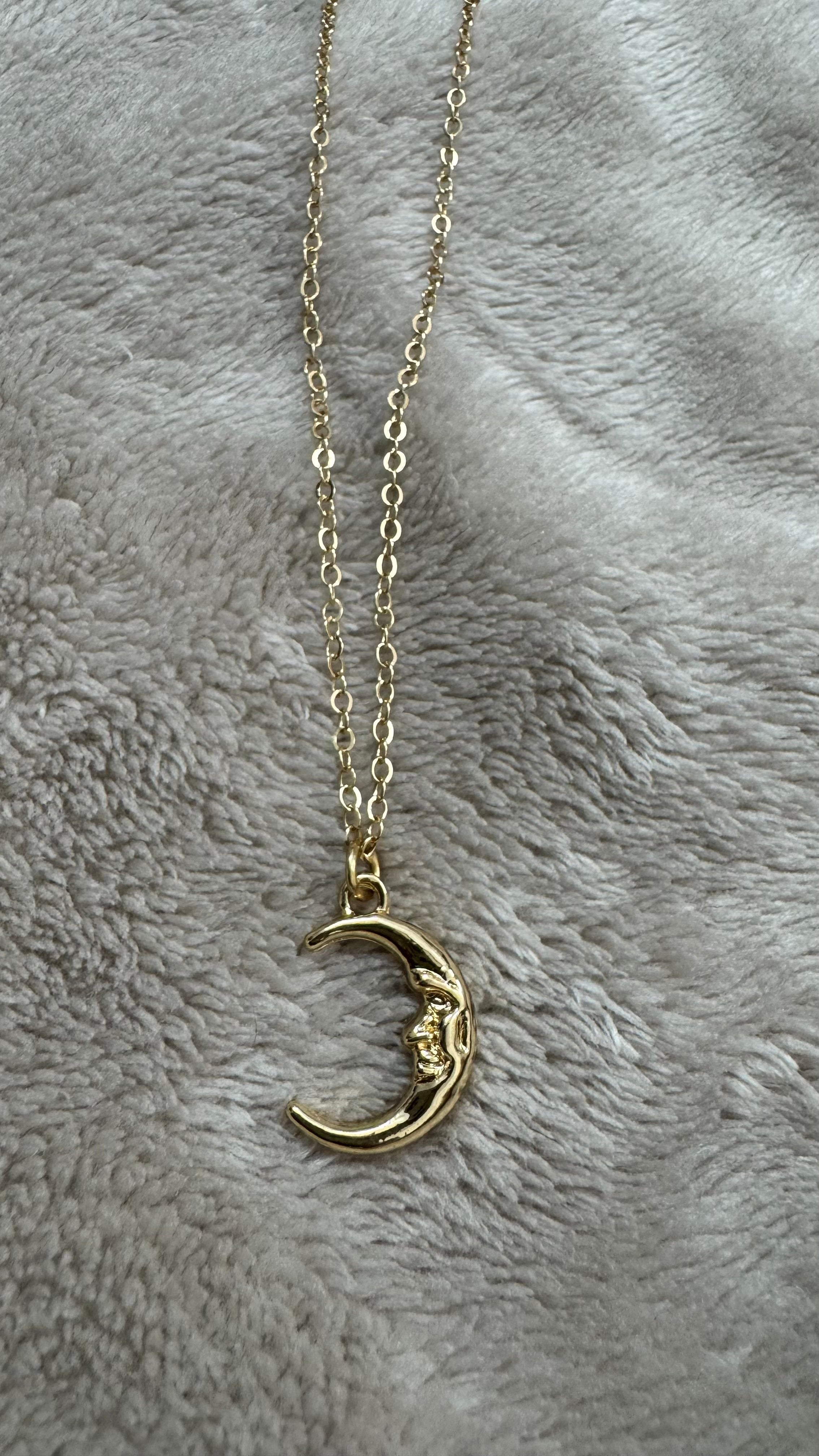 Lustre Link (Moon Chain)