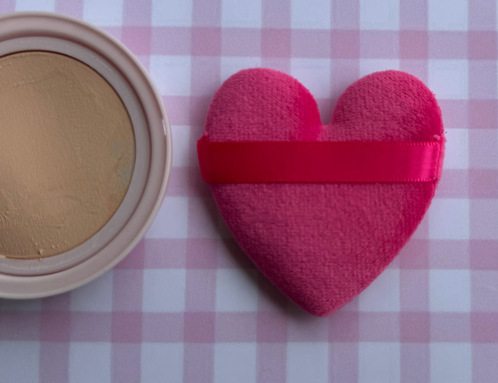 Velvet Touch (Makeup Puff)