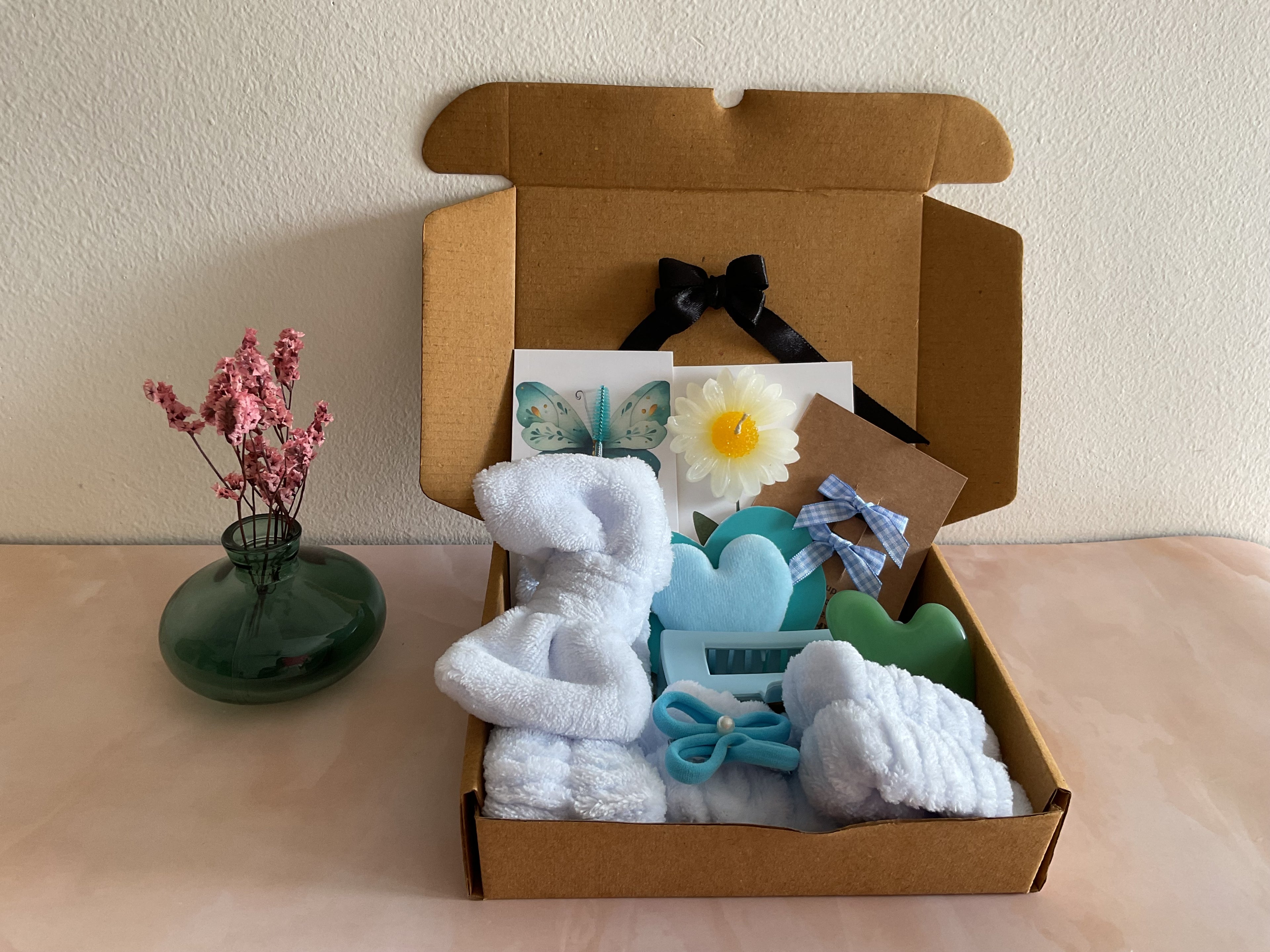 🌸 Pink Self Care Box / 💙 Blue Self Care Box