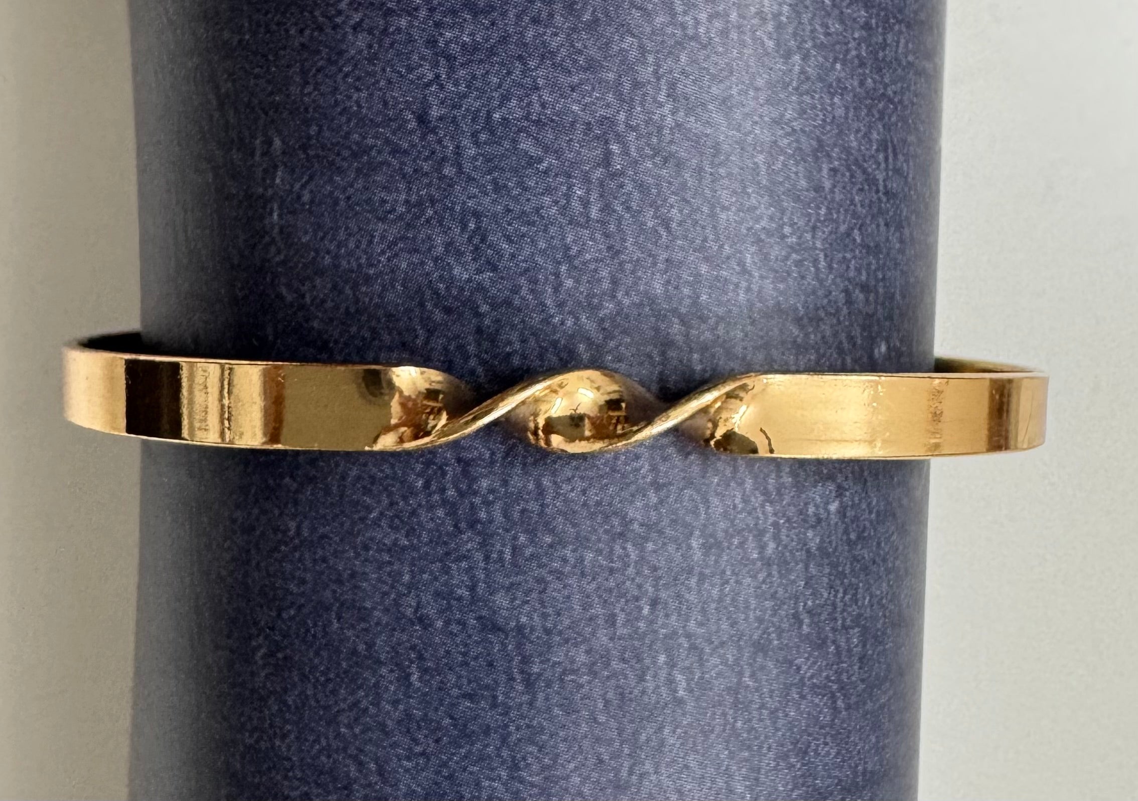 Serene Band (Bracelet) 1pc